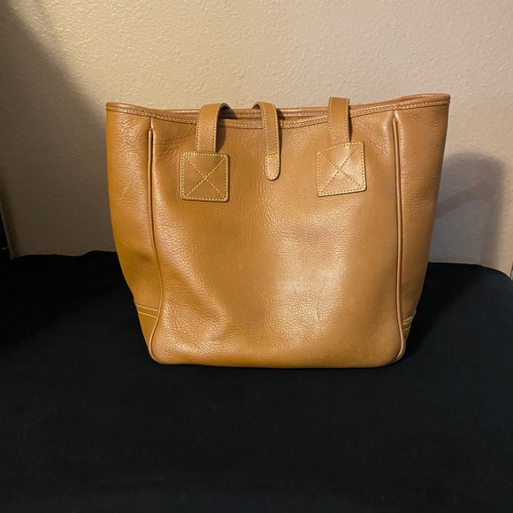 Dooney & Bourke pebbled leather bag - Picture 3 of 8